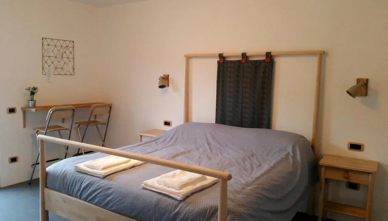 ليتْسّينو B&B Val Valerna إيطاليا