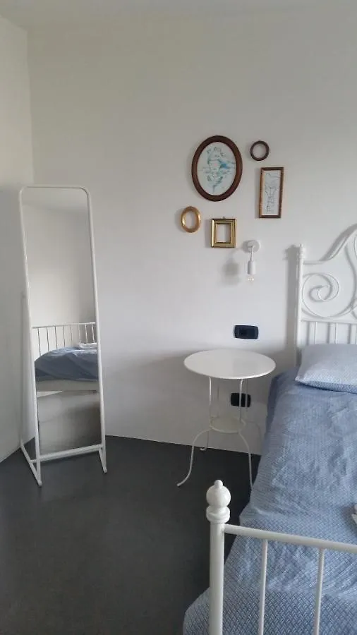 ليتْسّينو B&B Val Valerna 0*,