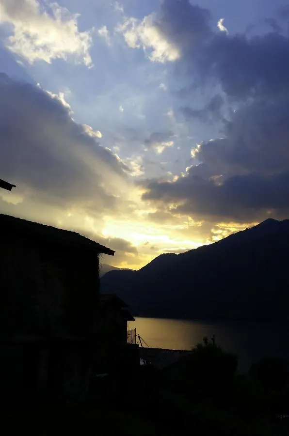 B&B Val Valerna Lezzeno Bed & Breakfast