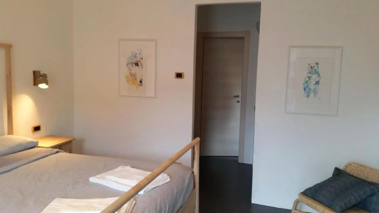 B&B Val Valerna Lezzeno 0*,  Włochy