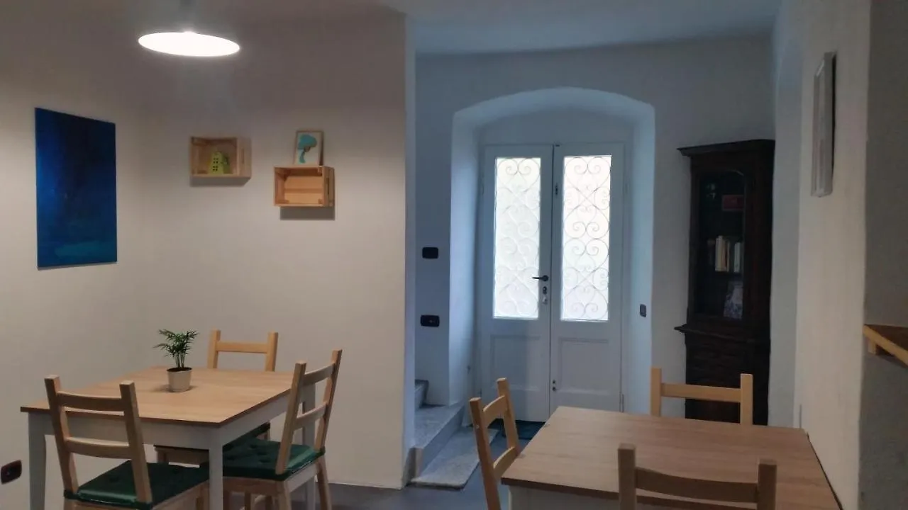 Nocleg ze śniadaniem B&B Val Valerna Lezzeno Włochy